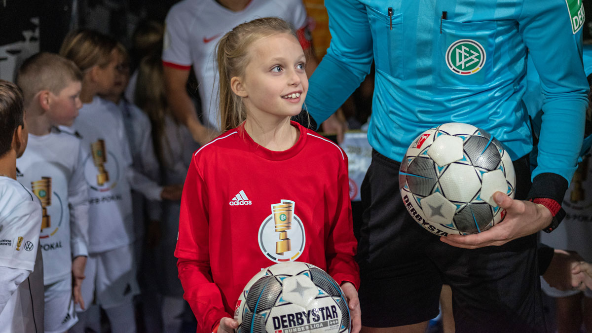 Runde_2_Clara_Schroeter_FC_St_Pauli_Eintracht_Frankfurt