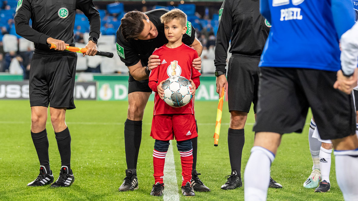 Runde_2_Lars_Grodotzki_Arminia_Bielefeld_FC_Schalke_04