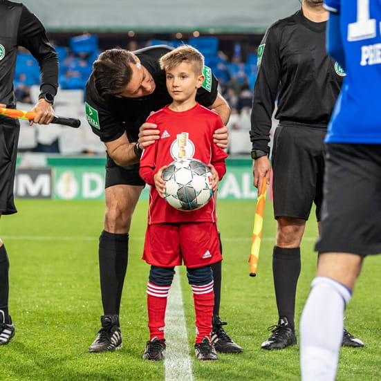 Runde_2_Lars_Grodotzki_Arminia_Bielefeld_FC_Schalke_04